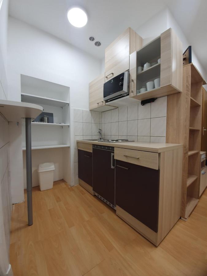 Railway Station City Modern Apartment Maribor Exterior photo